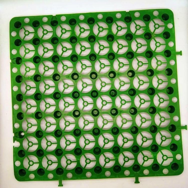 屋頂(ding)排水(shui)防水(shui)闆